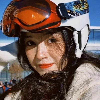 豪门少爷俏佳人